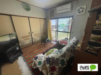  �����E���r���O