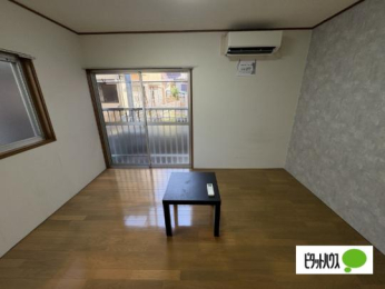  �����E���r���O