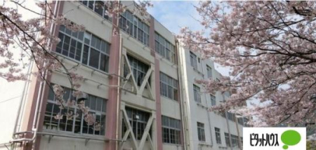  �����ێs���������w�Z:692m